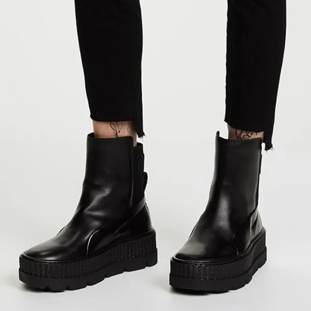 FENTY Puma Chelsea Sneaker Boots Black Platform – Rihanna Collection – Size 8.5 - Picture 1 of 12